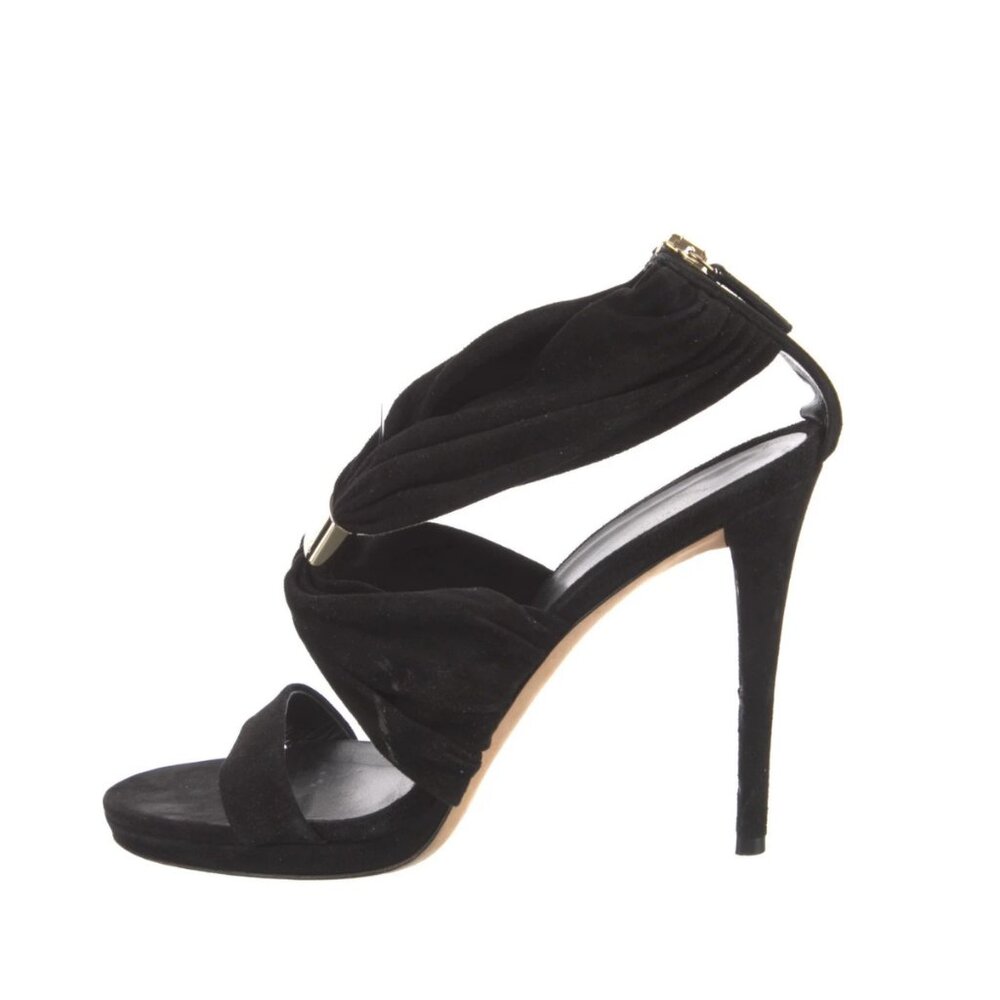 Gucci Suede Heels Logo Plate Sandals EUC size 38